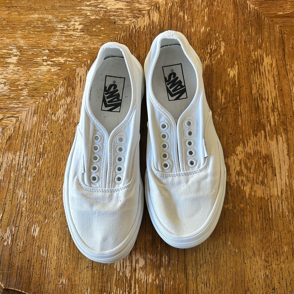 Vans Lace up Tennis Shoes